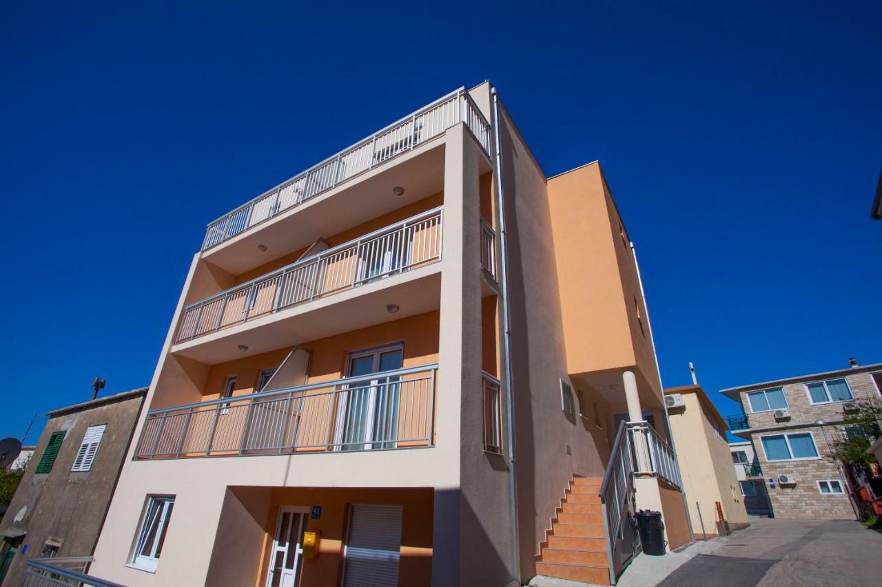 Apartments Mia 4&5 Baška Voda Extérieur photo