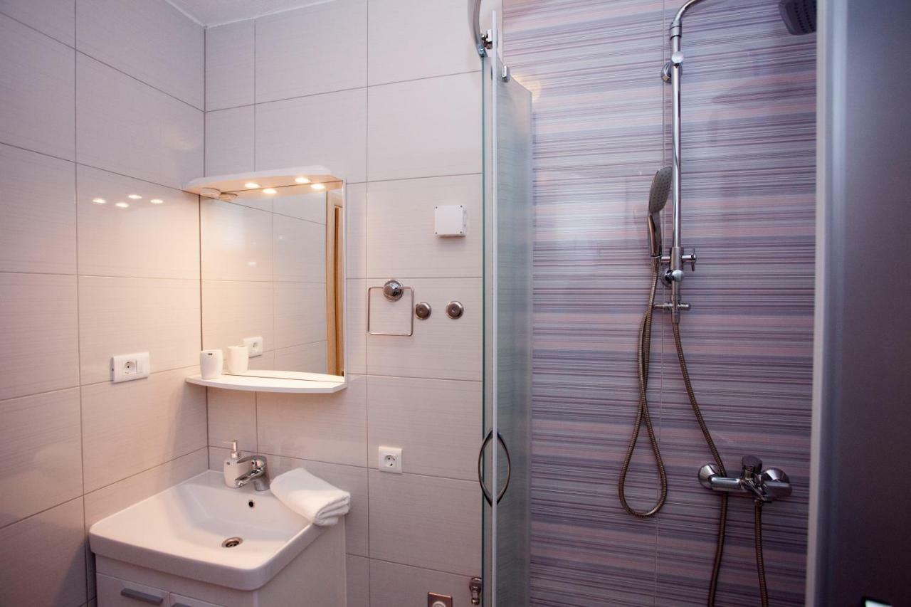 Apartments Mia 4&5 Baška Voda Extérieur photo