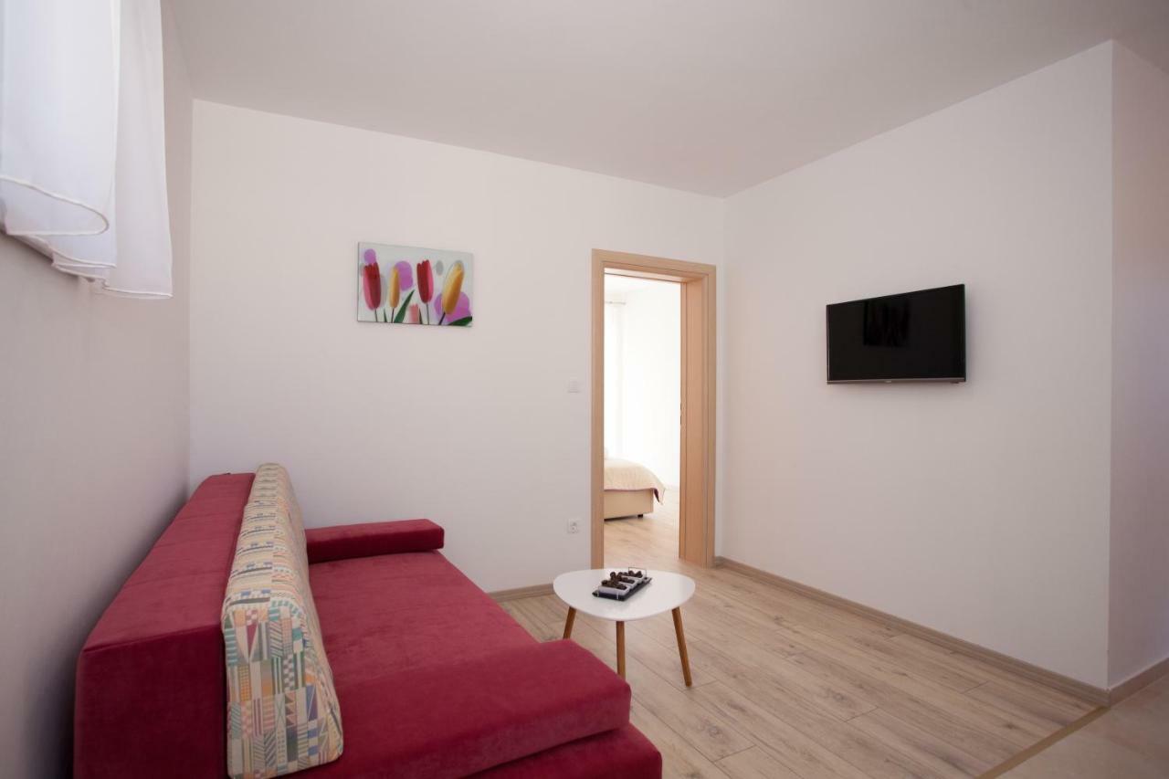 Apartments Mia 4&5 Baška Voda Extérieur photo